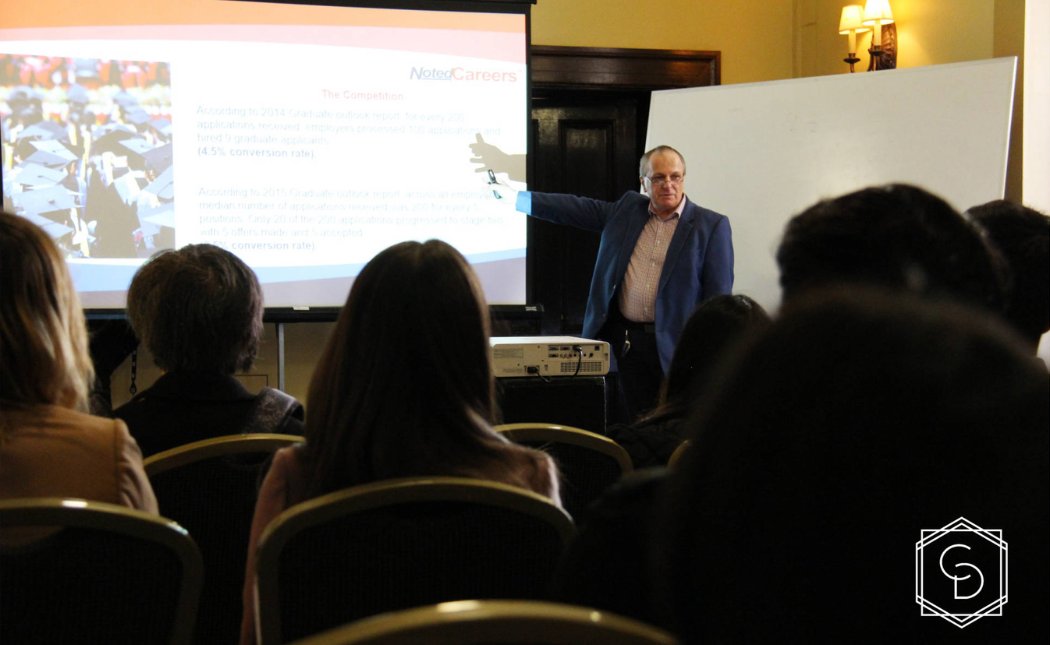 xr:d:DAFvISNuMII:56,j:6432670247362293679,t:23092602