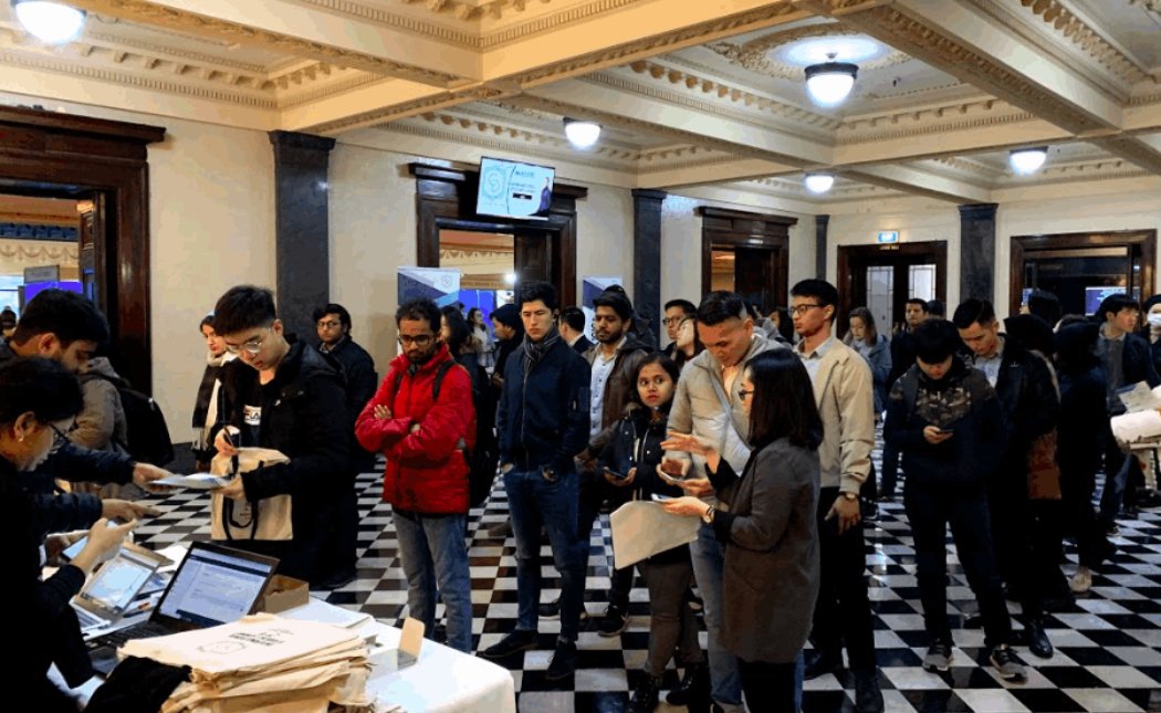 xr:d:DAFvISNuMII:45,j:3711370176205560531,t:23092602