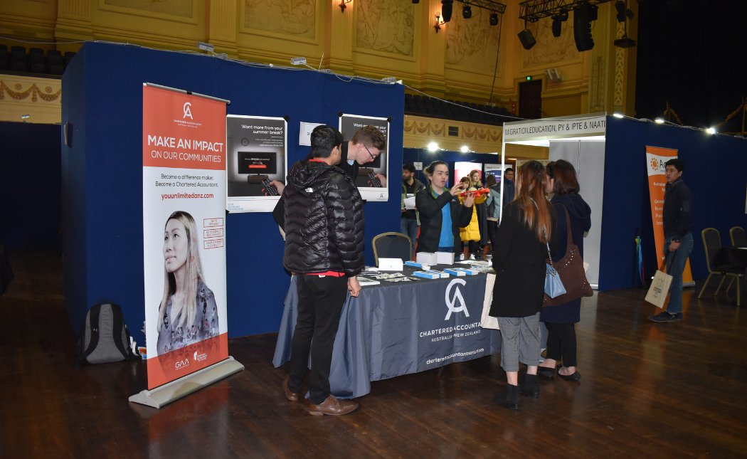 xr:d:DAFvISNuMII:45,j:3711370176205560531,t:23092602